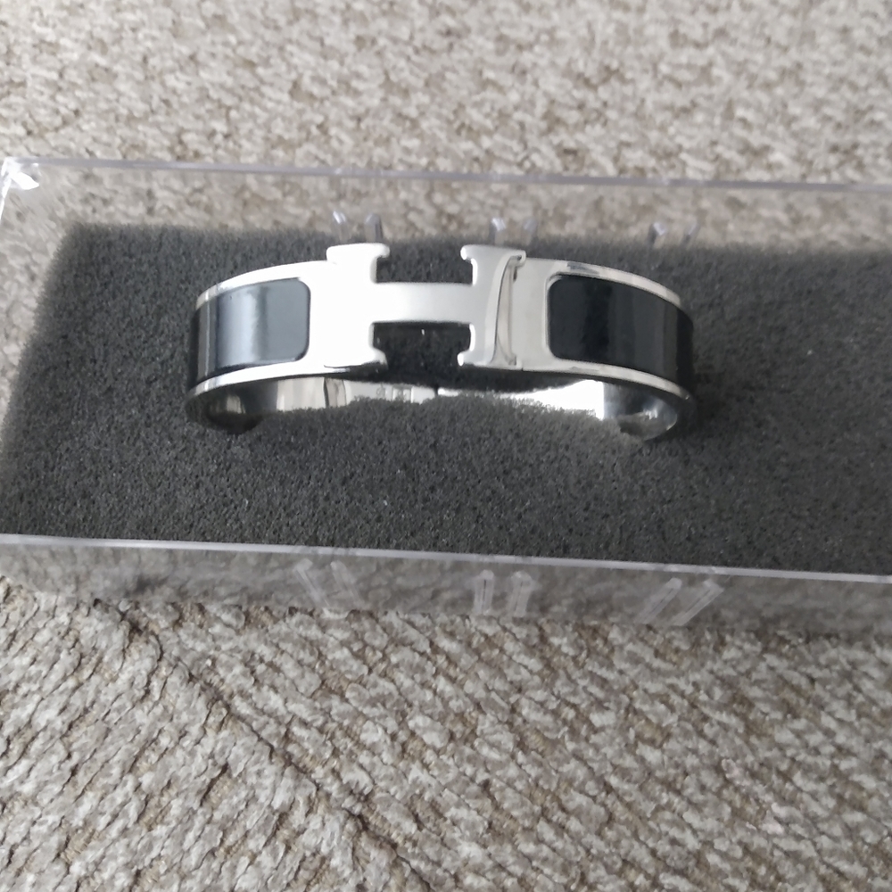Designers bracelet